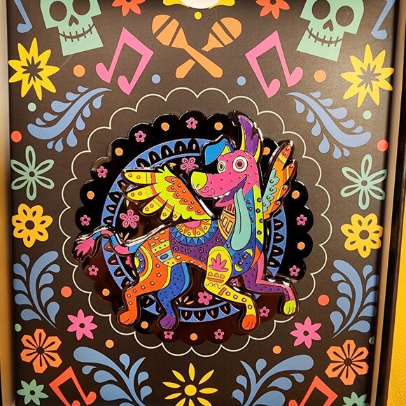 Loungefly Disney Pixar Coco Dante Dog Glow in the Dark LE Pin NEW - Picture 10 of 10